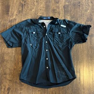 Columbia Men's Black Casual Button Down Shirt
